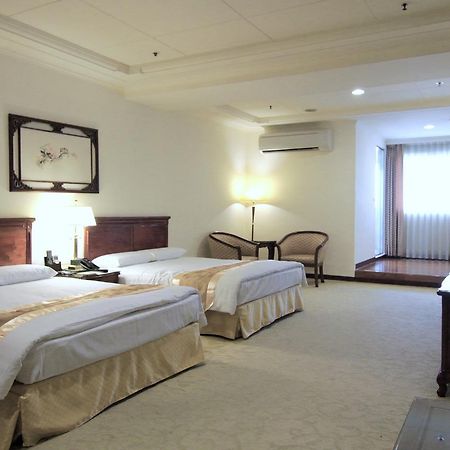 King'S Paradise Hotel Csungli Kültér fotó