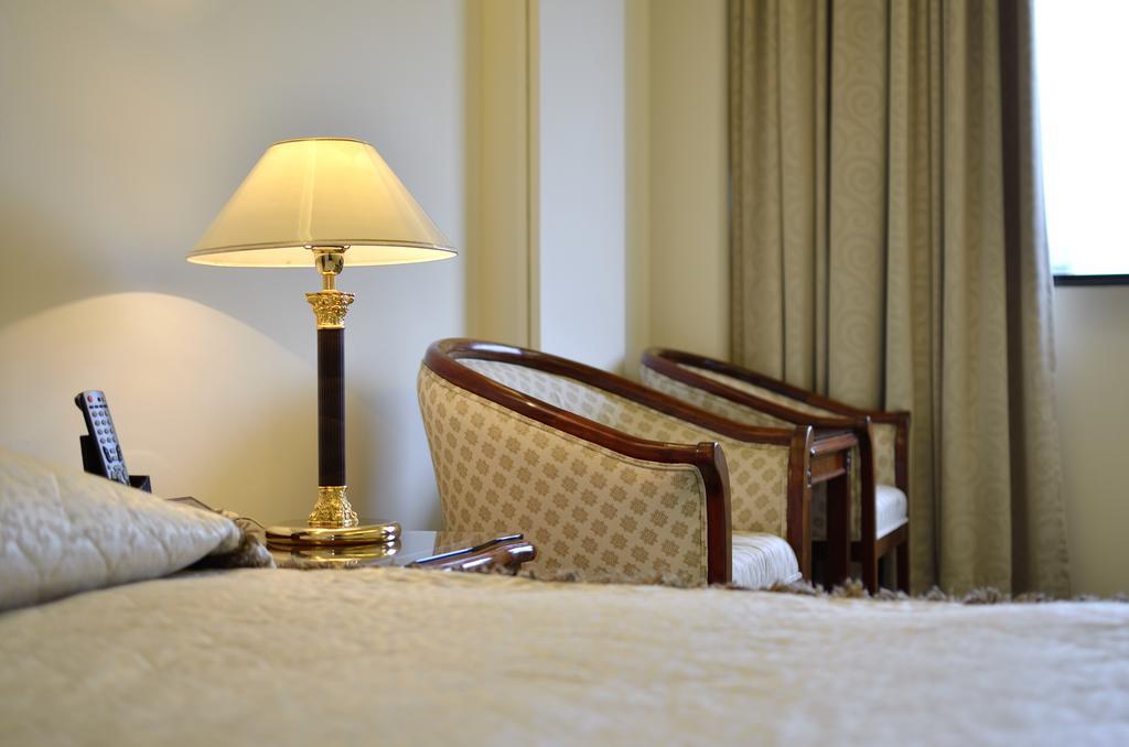 King'S Paradise Hotel Csungli Szoba fotó