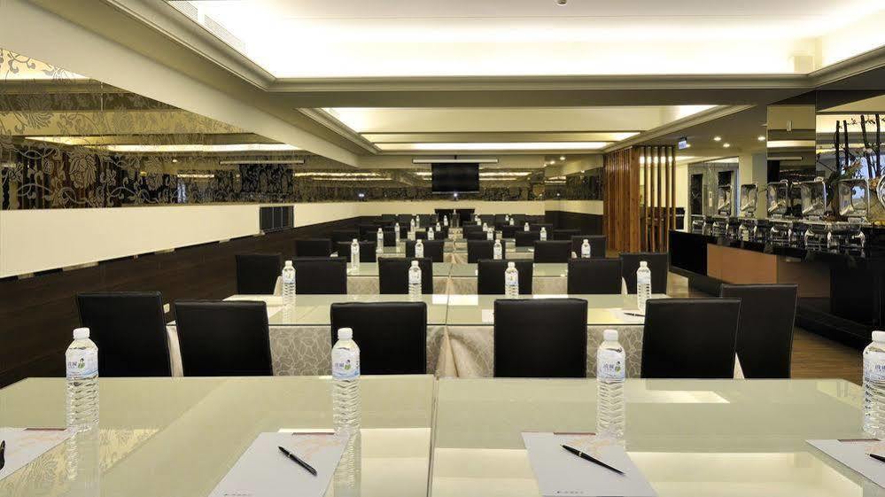 King'S Paradise Hotel Csungli Kültér fotó